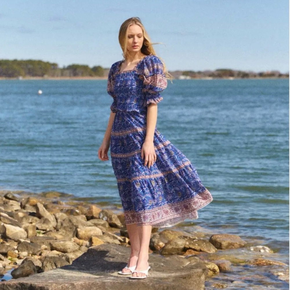Sea Rosita Smocked Puff-Sleeve Midi-Dress in a blue floral pattern | XS - Picture 3 of 8